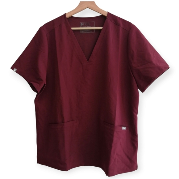 NWT Figs Casma 3 Pocket Short Sleeve Scrub Top Burgundy XL - Picture 1 of 16